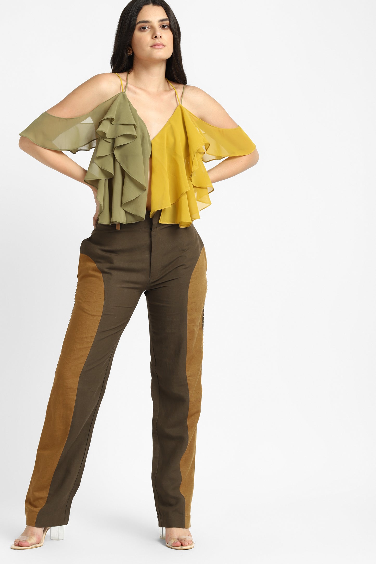notre-ame-le-galbe-panelled-linen-pants-M1 notre-ame-le-galbe-panelled-linen-pants-M1