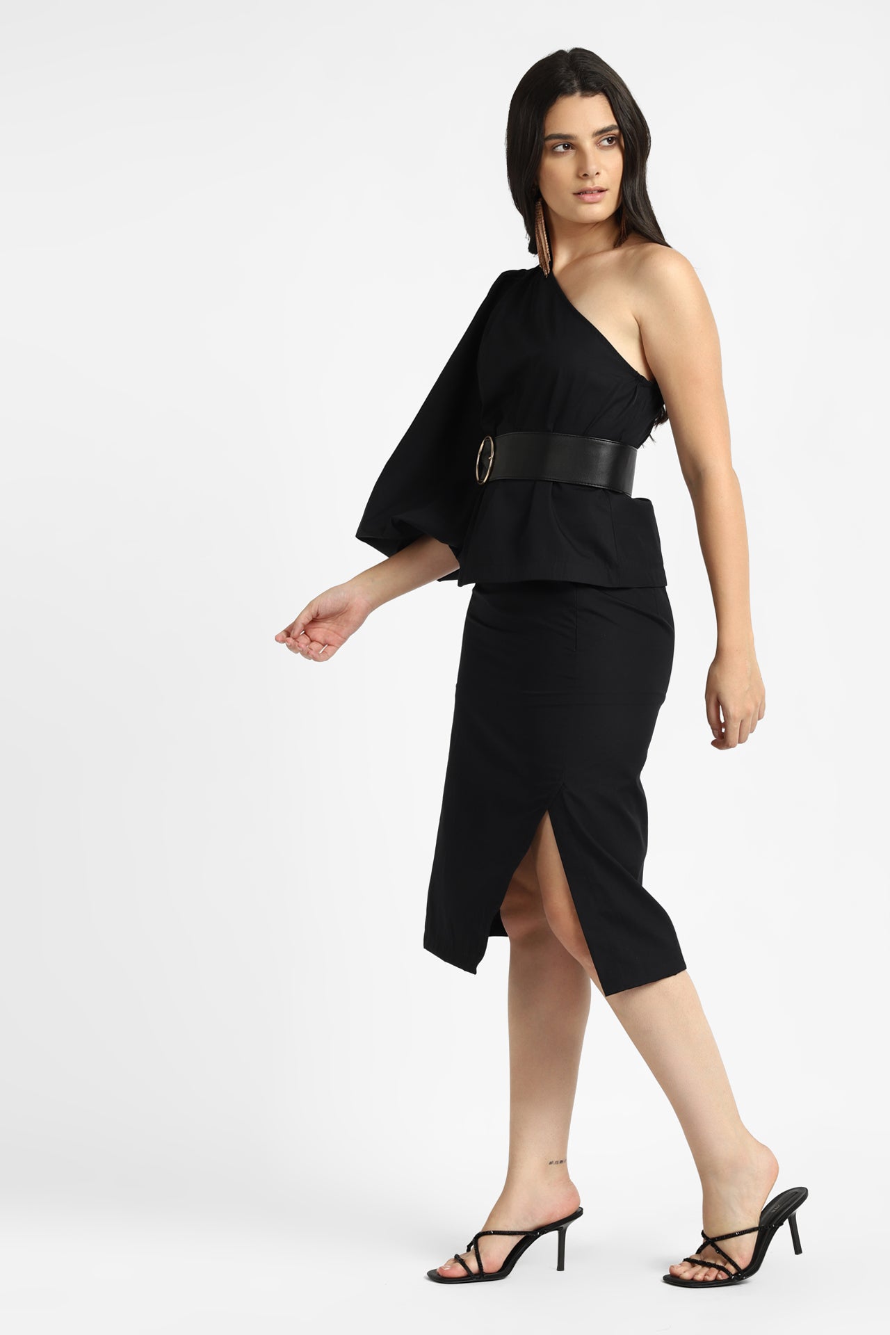notre-ame-le-noir-flounce-sleeve-co-ord-s