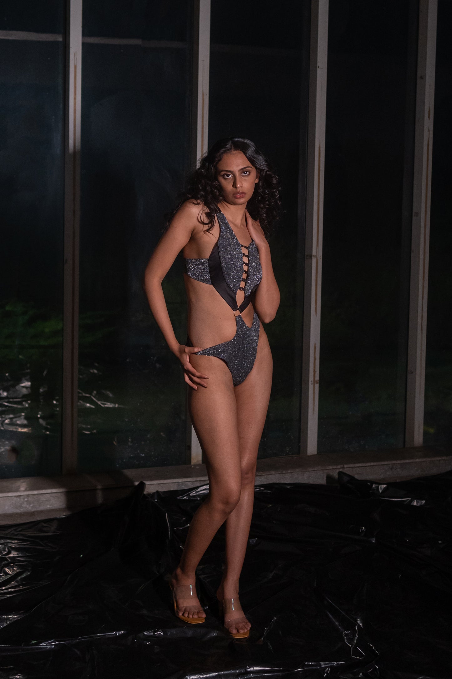 Notre-Ame-Le-Tierce-Noire-Shimmer-Monokini-ST