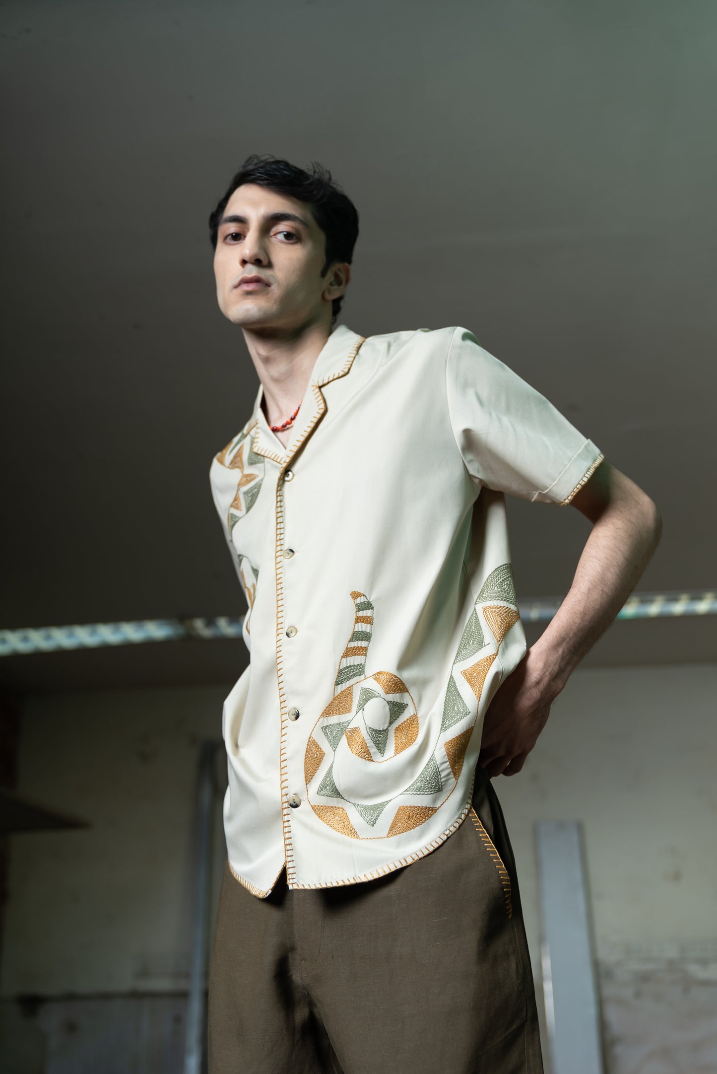 Notre-ame-Airavat-Beige-Camp-Shirt-C
