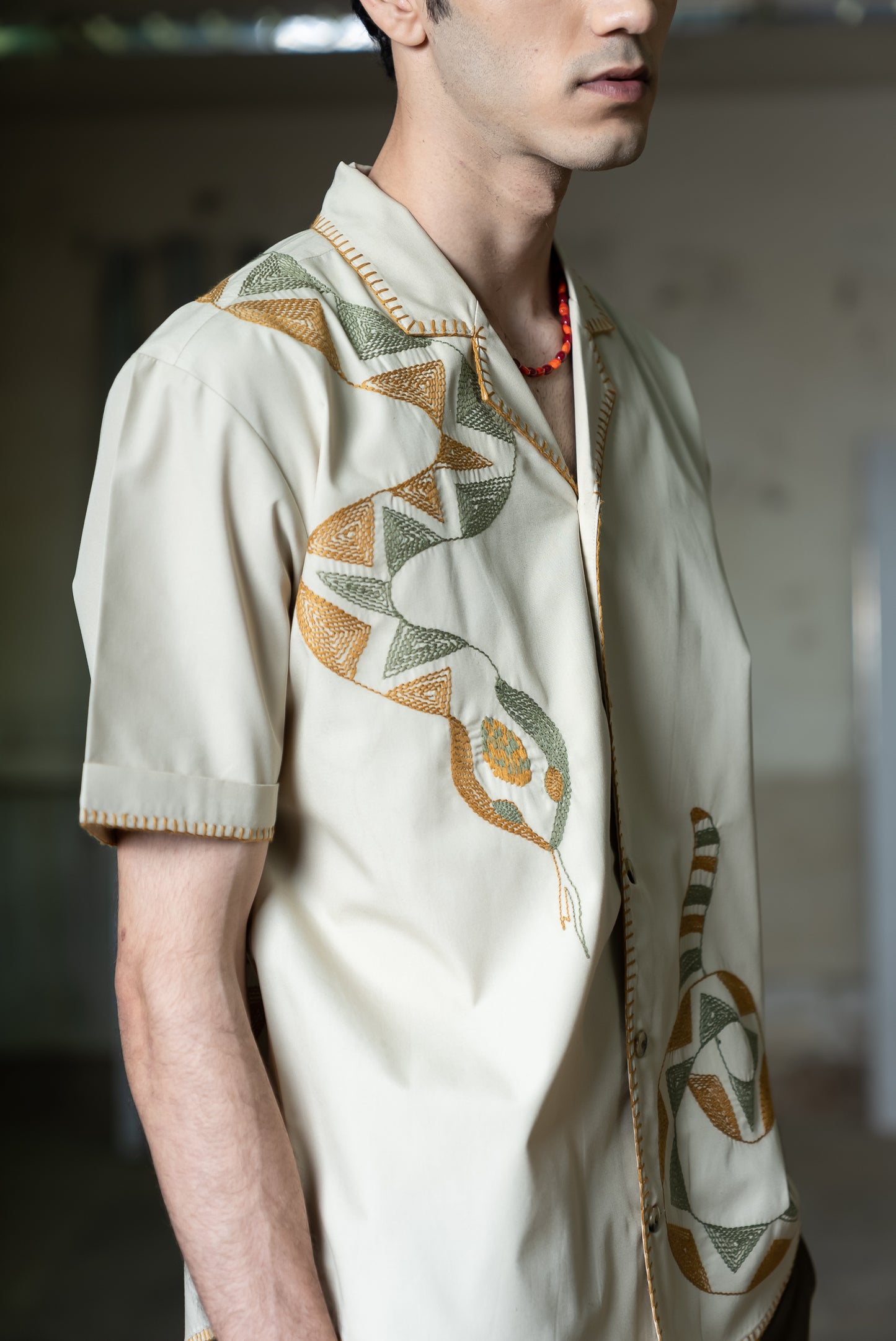 Notre-ame-Airavat-Beige-Camp-Shirt-Crop