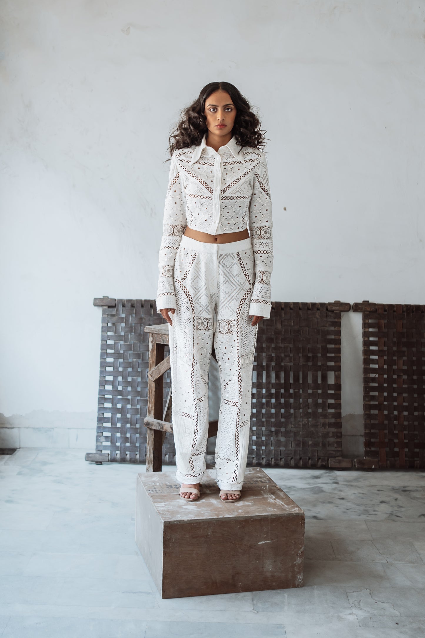 Notre-ame-Le-Guichet-Eyelet-Lace-Summer-White-Sustainable-Co-ords-F1