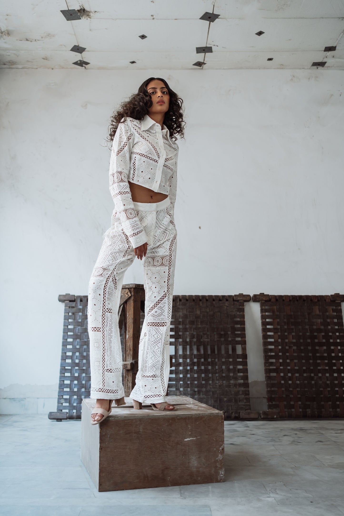 Notre-ame-Le-Guichet-Eyelet-Lace-Summer-White-Sustainable-Co-ords-ST