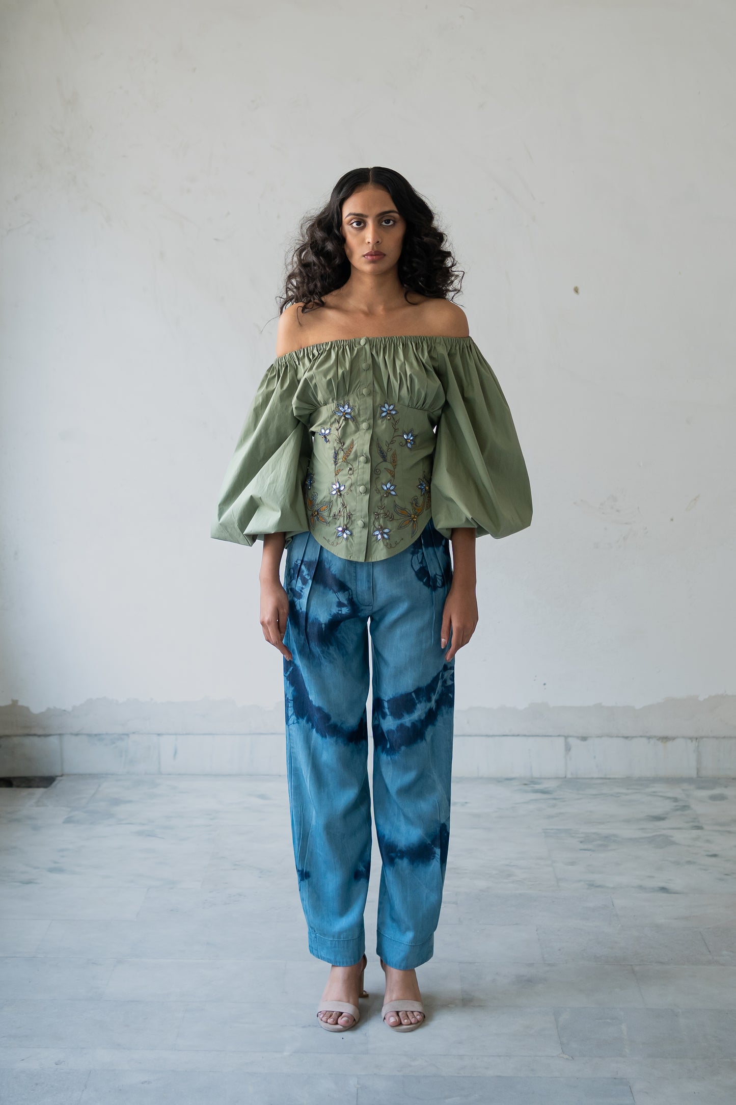 Notre-ame-Le-Jardin-Olive-Offshoulder-Blous-F