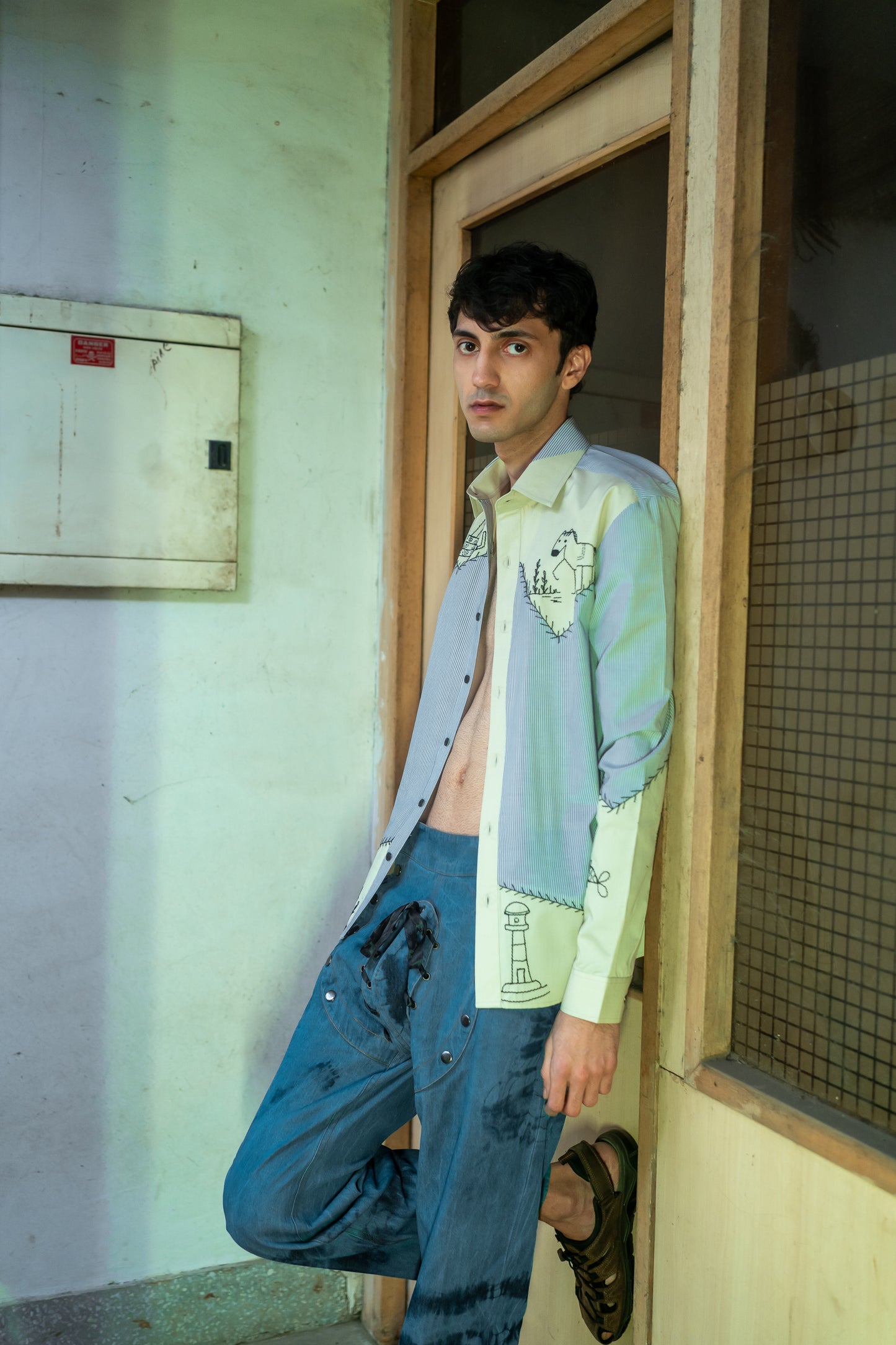 Notre-ame-Timeless-Pinstripe-Story-Cotton-Shirt-M1