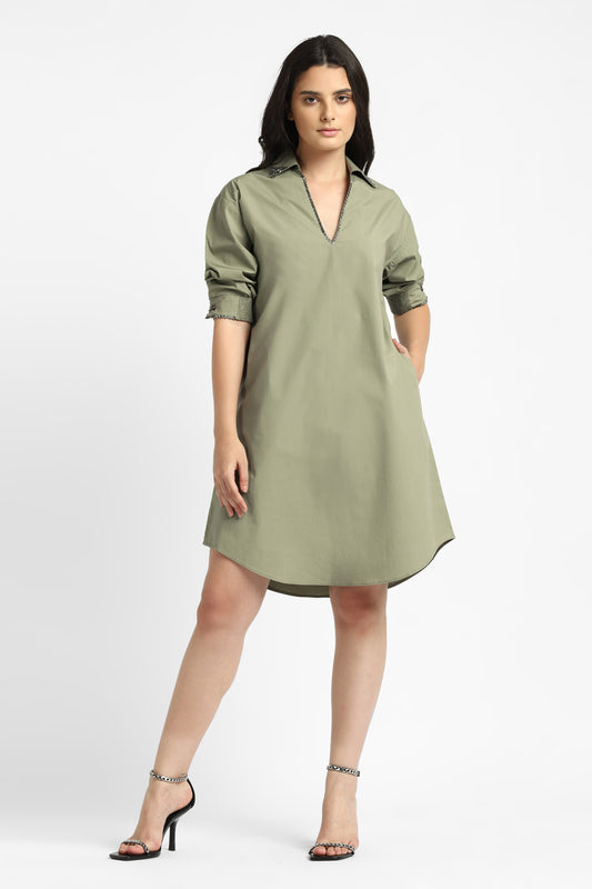     notre-ame-le-jour-olive-embroidered-tunic-ST