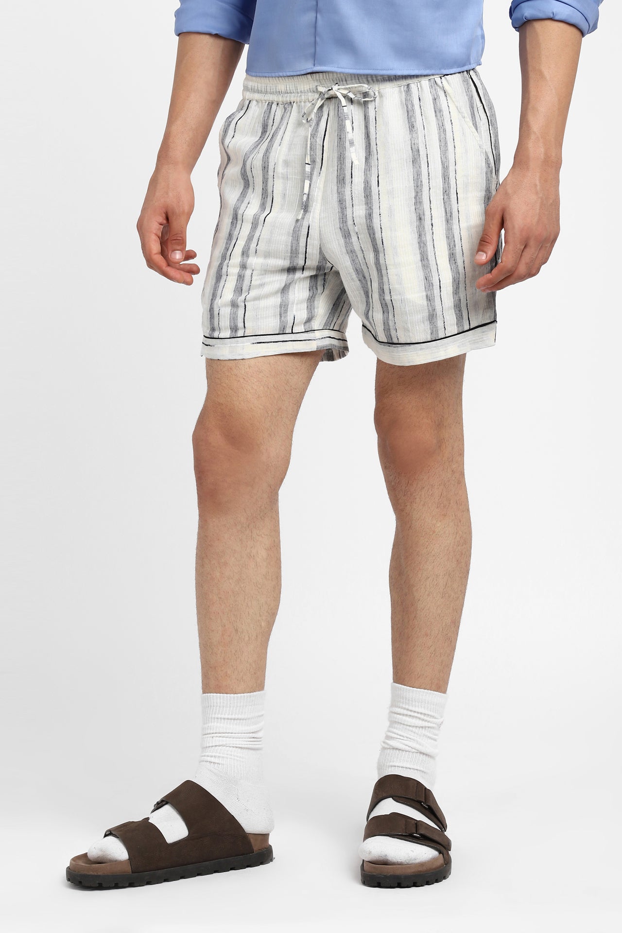     notre-ame-le-pinceau-boi-shorts-F