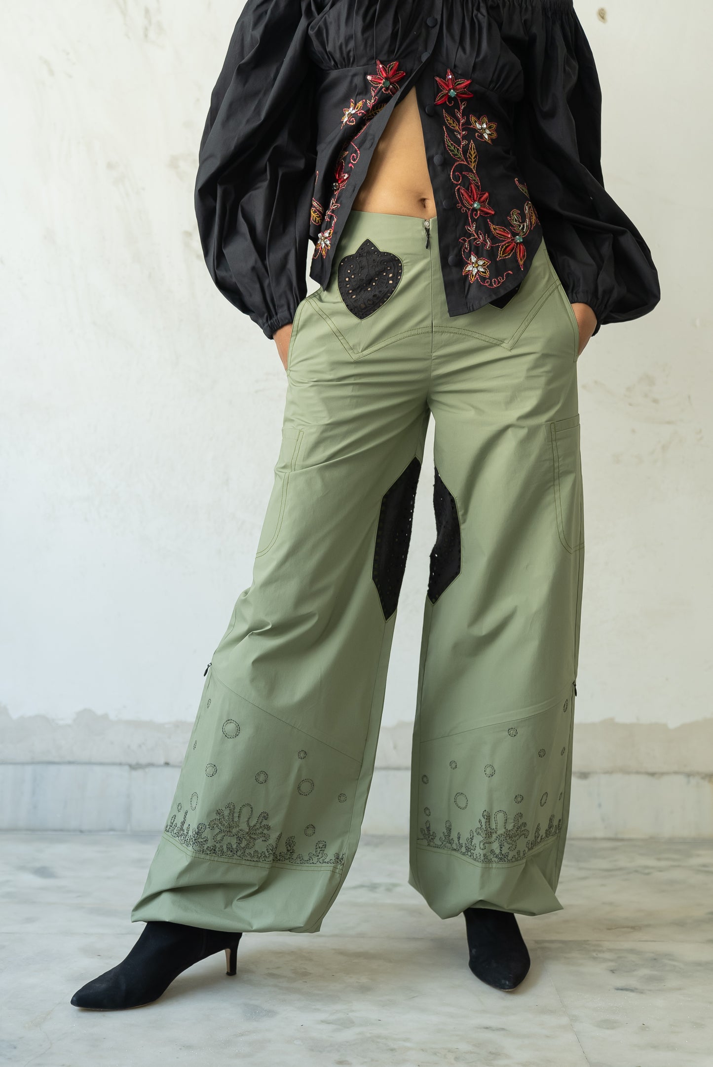 Notre-Ame-Le-Poulpe-Parachute-Cargo-Pants-D1